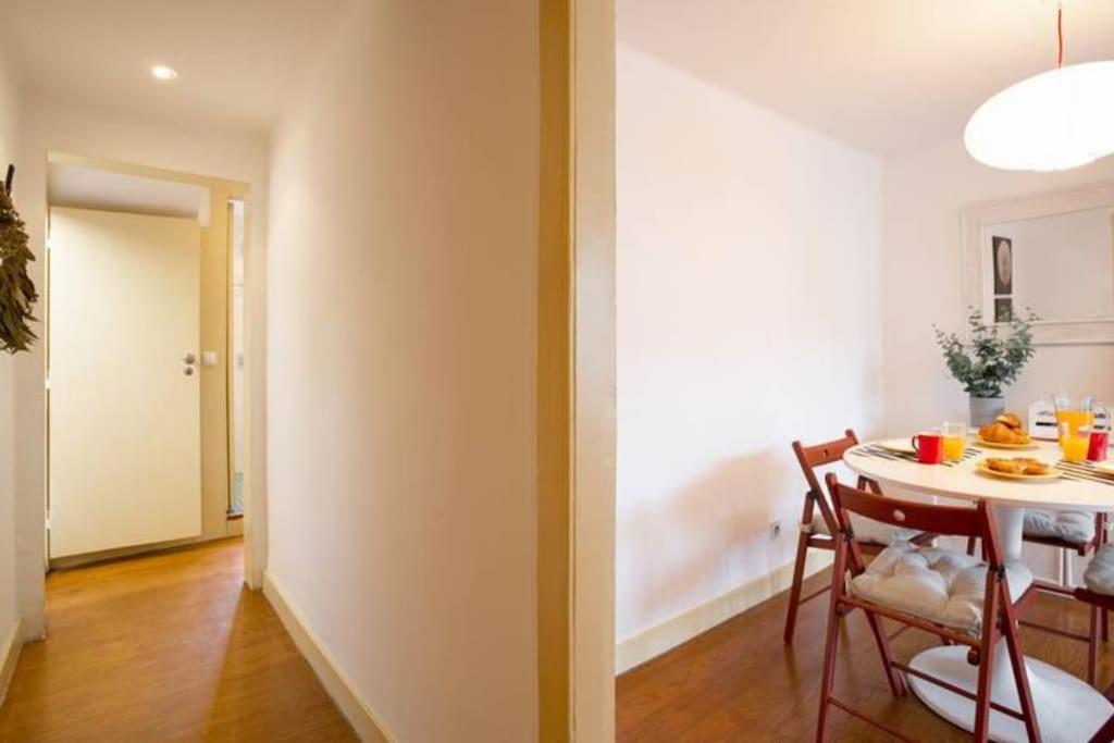 Apartment Balcony In Center Lissabon